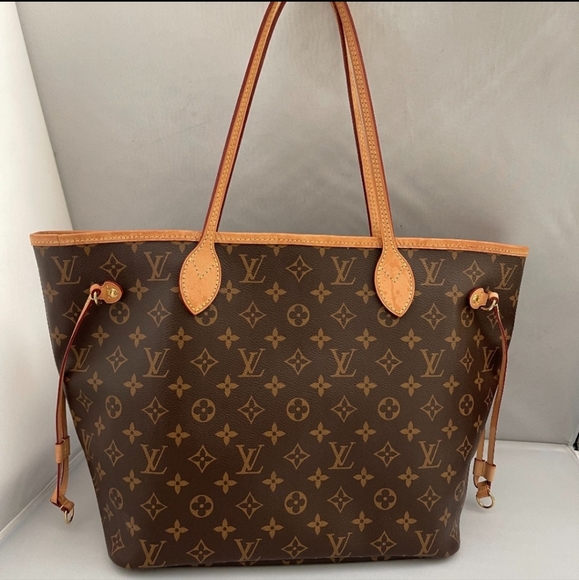 Louis Vuitton Handbags - ❤️ FINAL SALE Authentic Louis Vuitton Neverfull GM